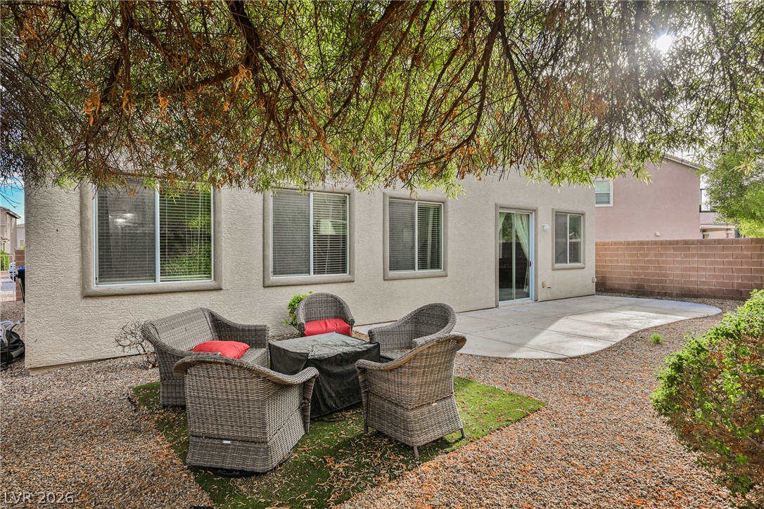 2136 Marsh Tern Court