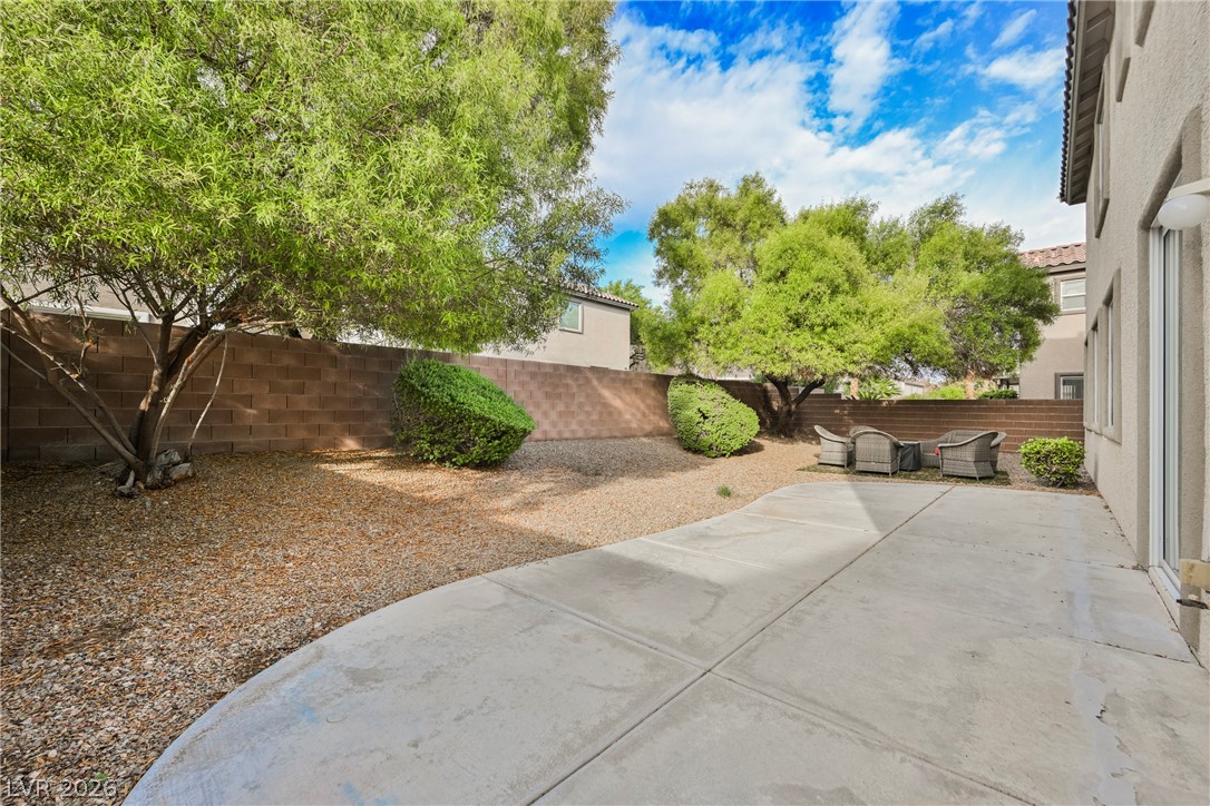 2136 Marsh Tern Court