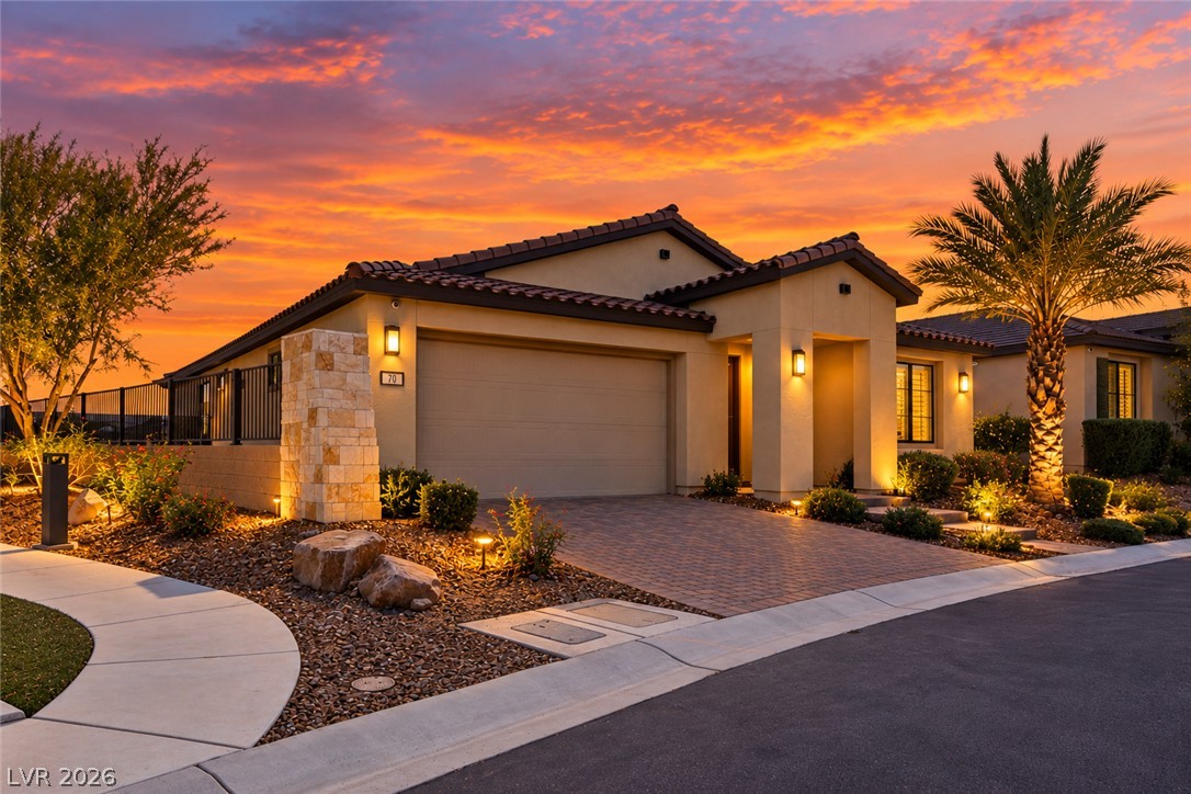 70 Sun Lily Lane