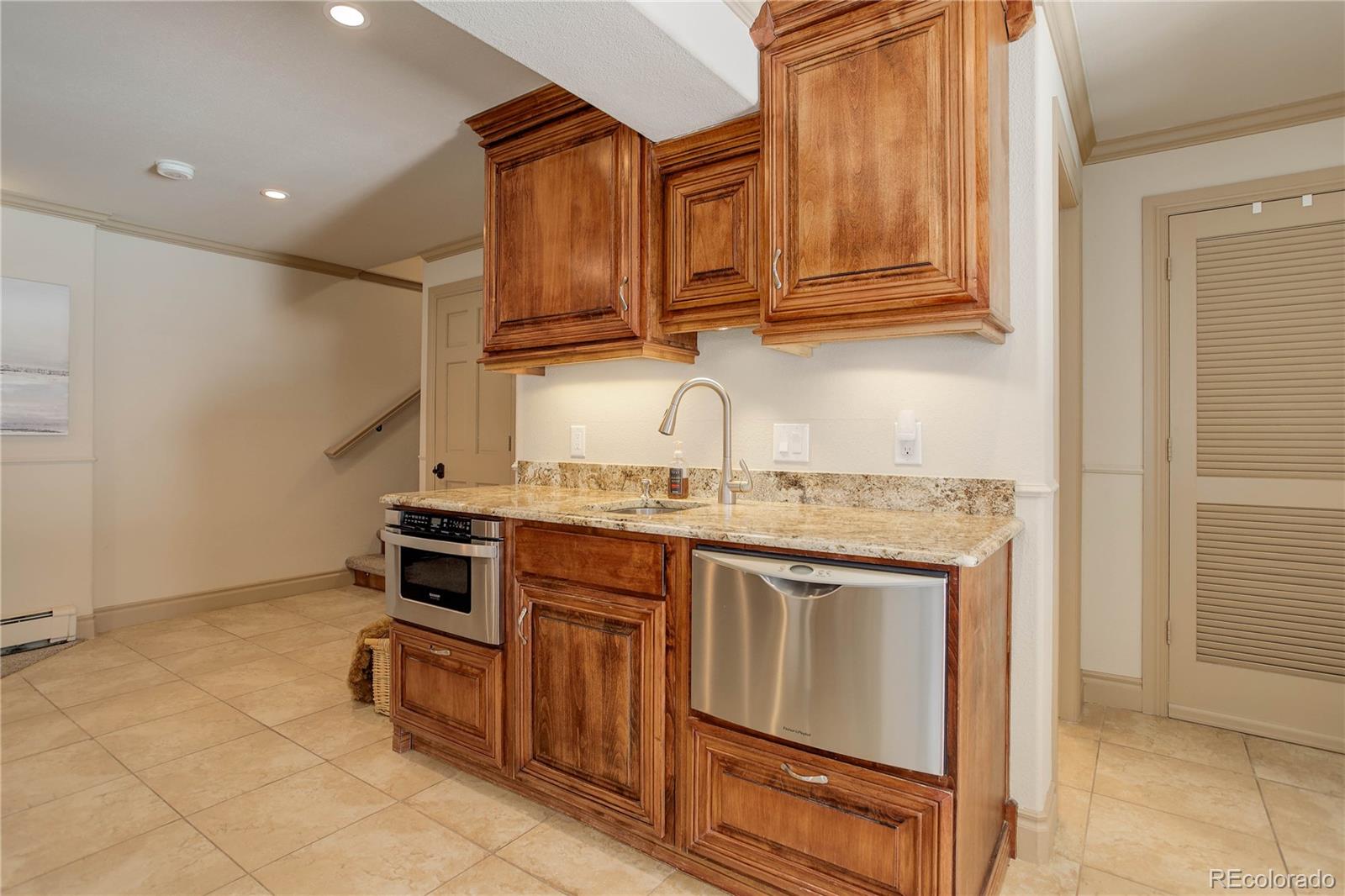6105 Eldorado Court
