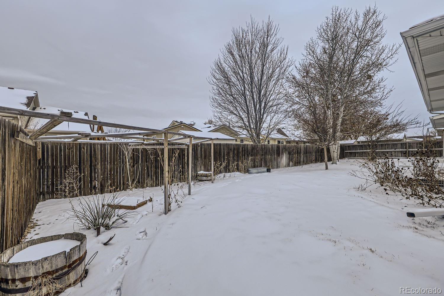 646 N 13th Avenue