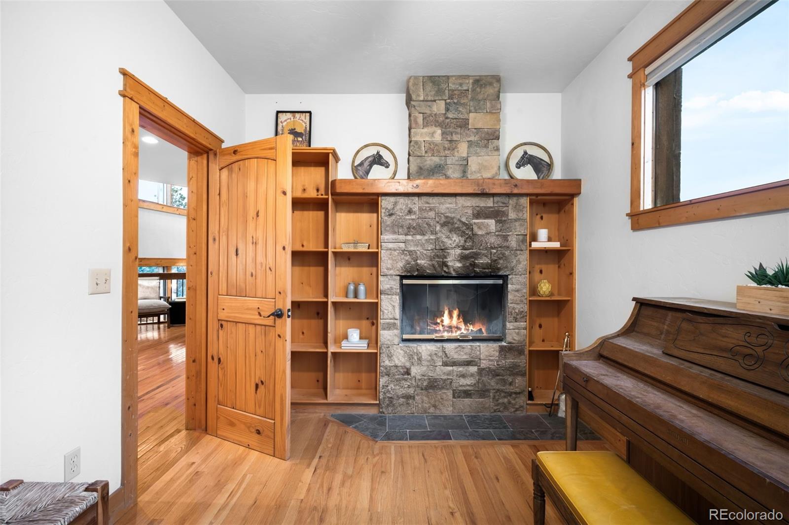 229 Mohawk Trail