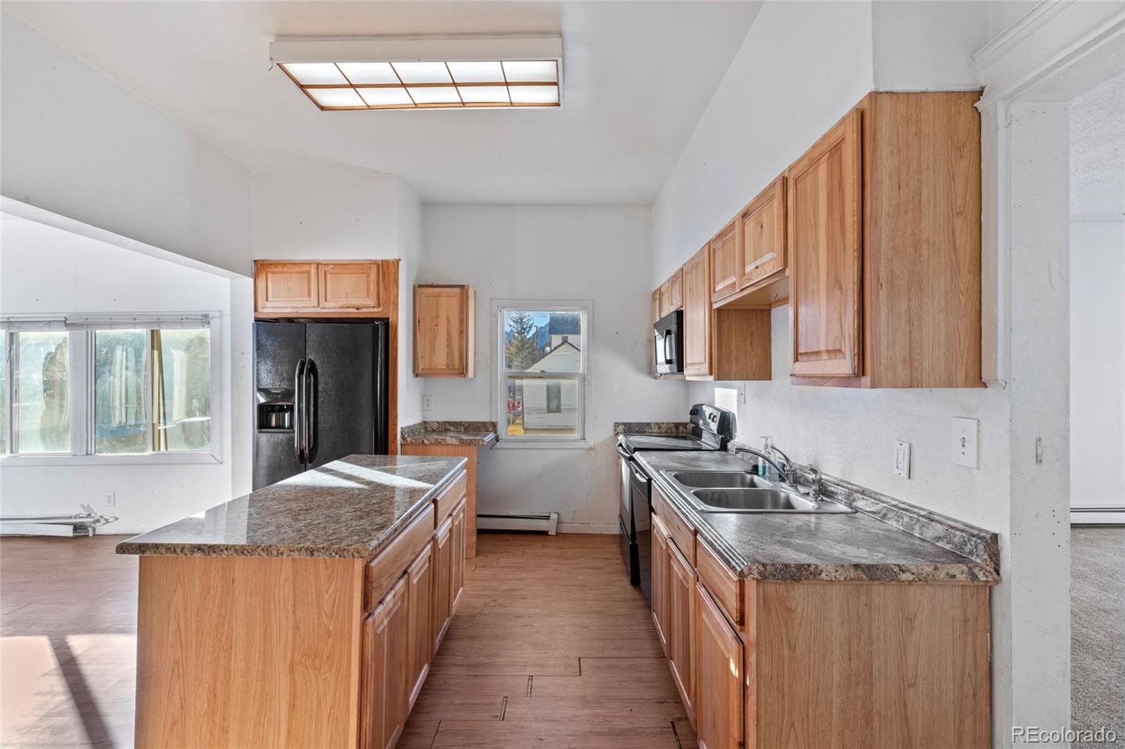 104 E Park Avenue