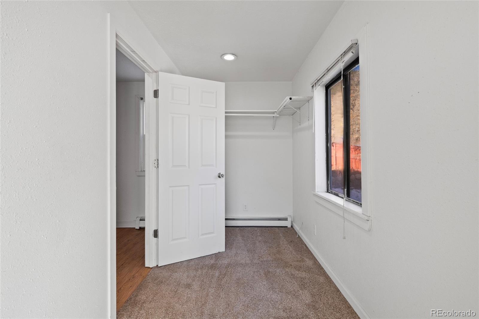 104 E Park Avenue