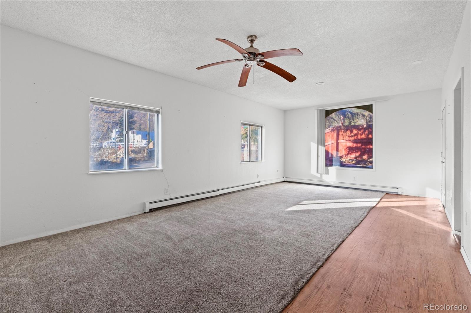 104 E Park Avenue