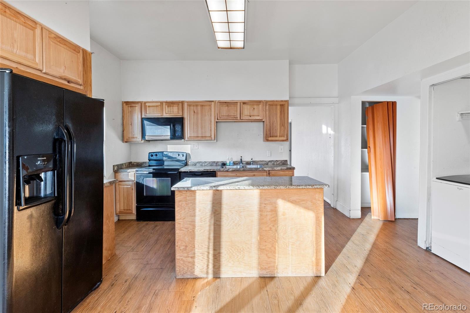 104 E Park Avenue