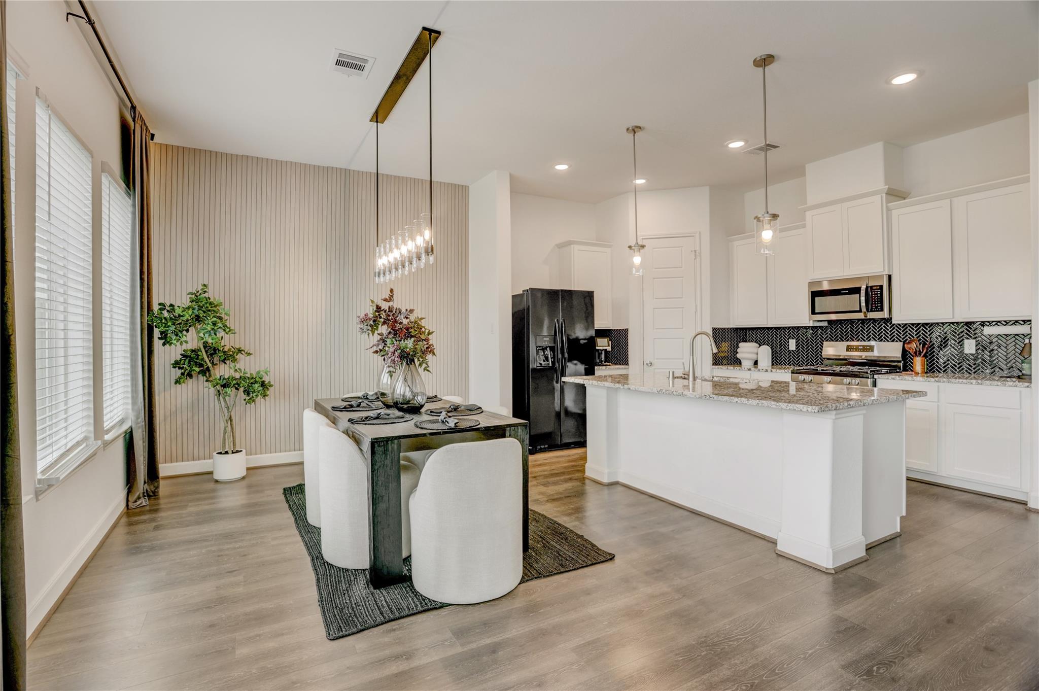 8926 Covenant Place