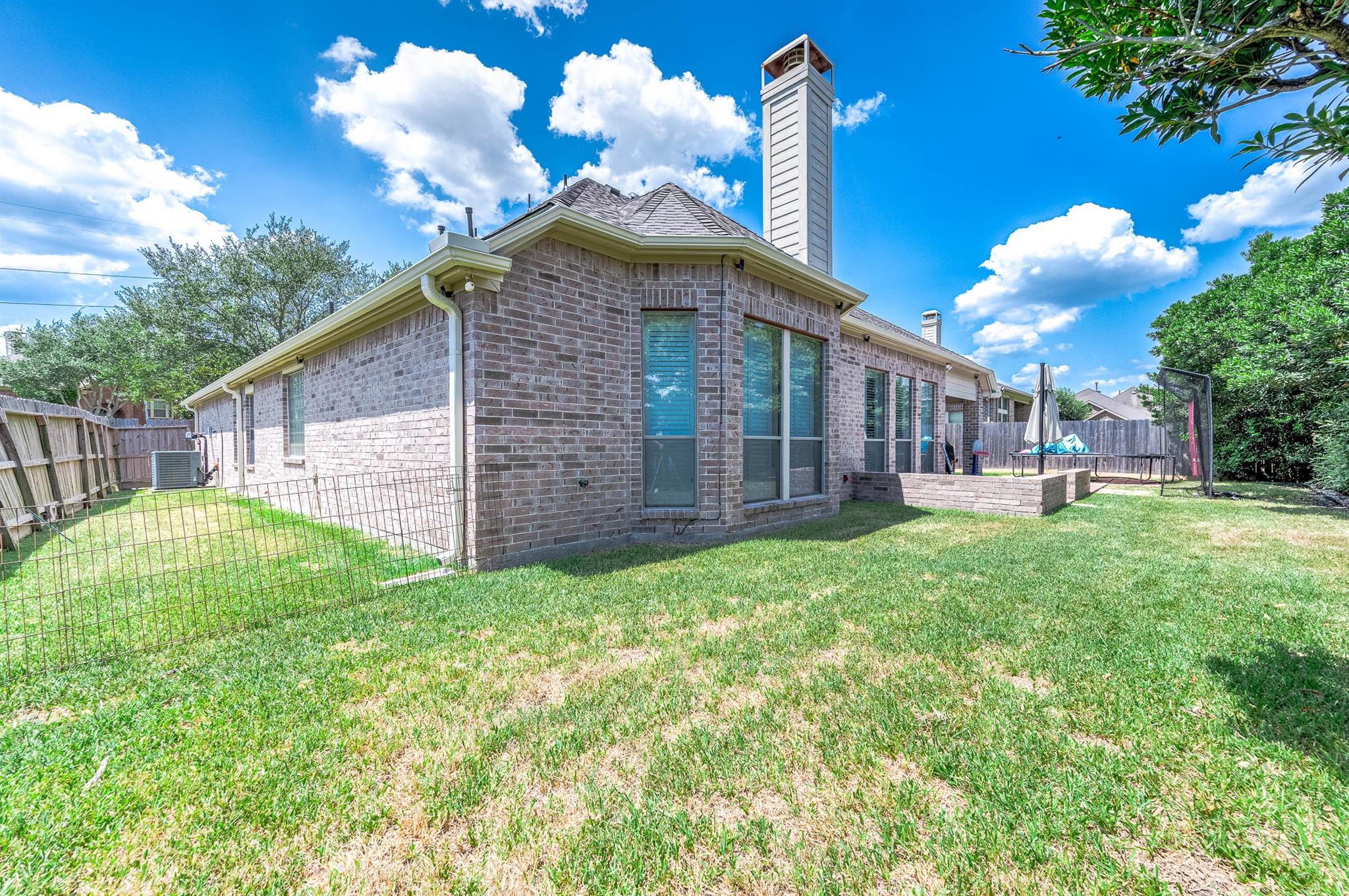 2313 Lilac Breeze Lane