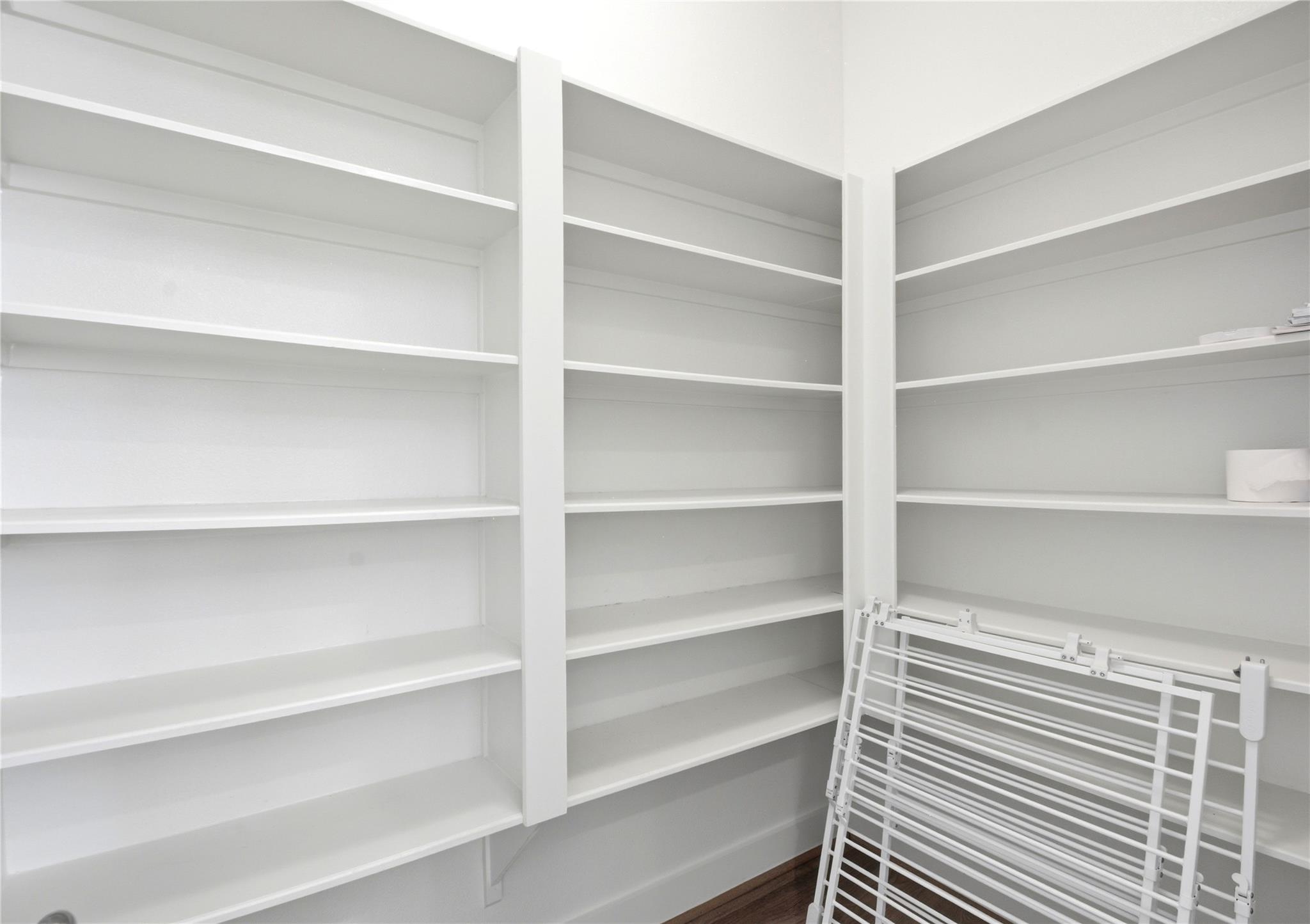 1034 W 15th 1/2 Street