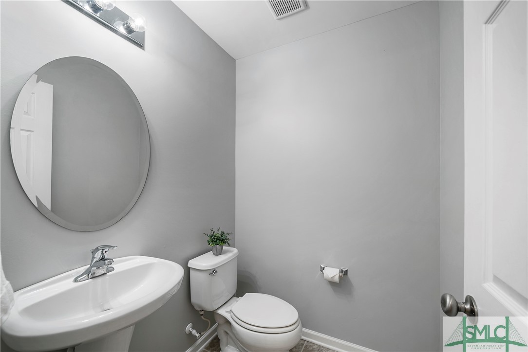 230 Opus Court