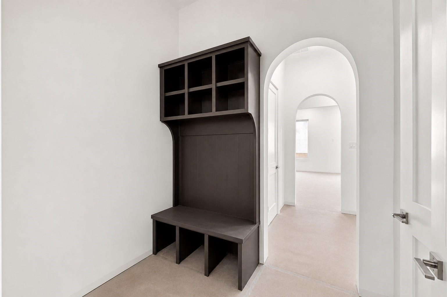 212 E 24th Street