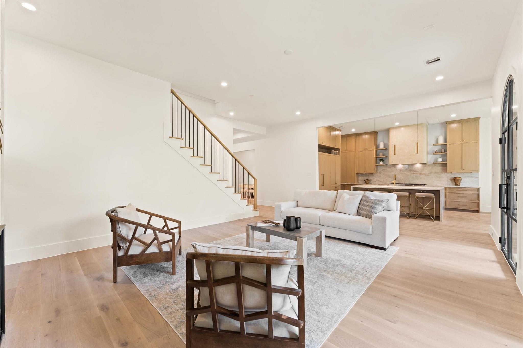 212 E 24th Street