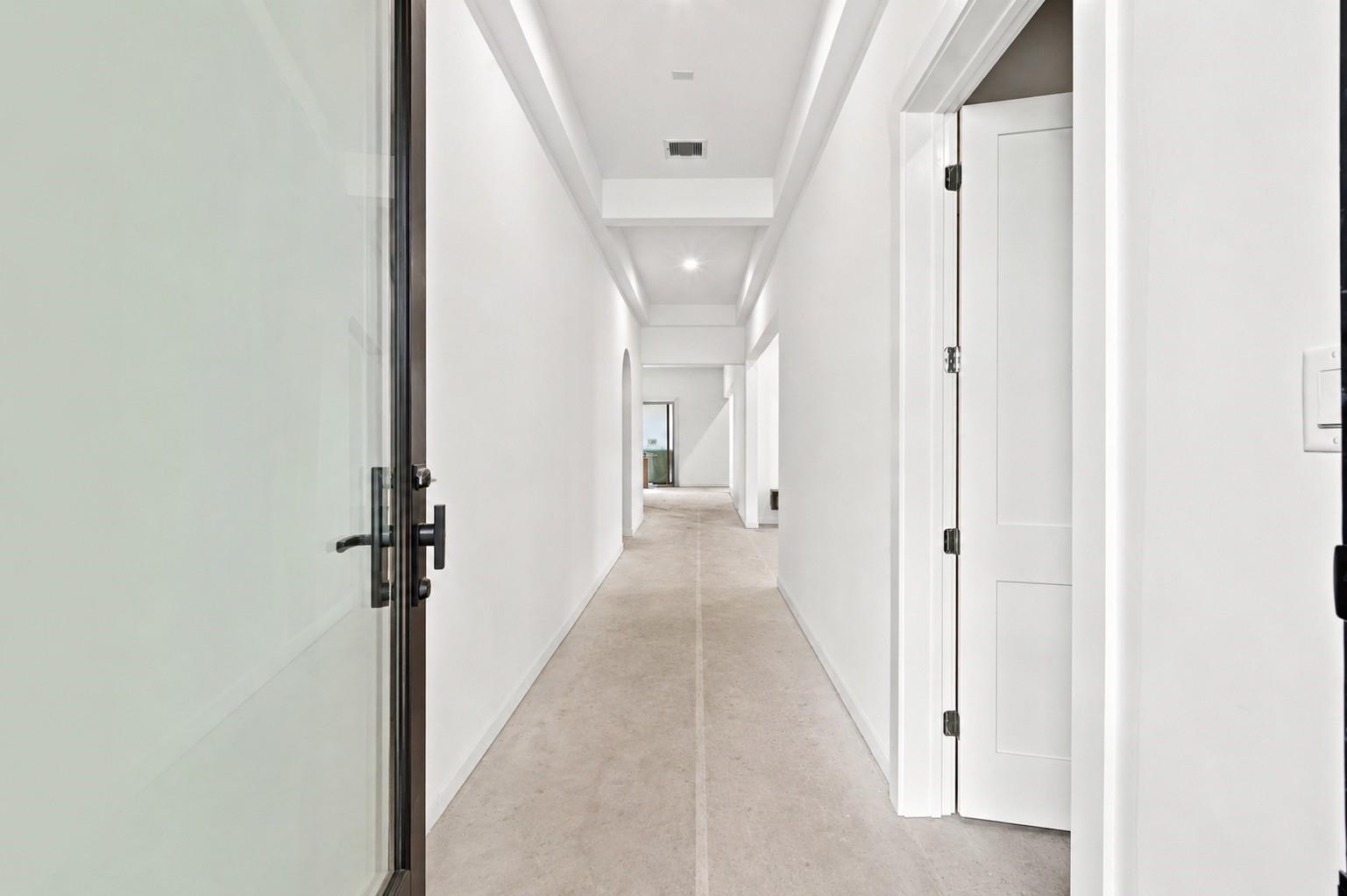 212 E 24th Street