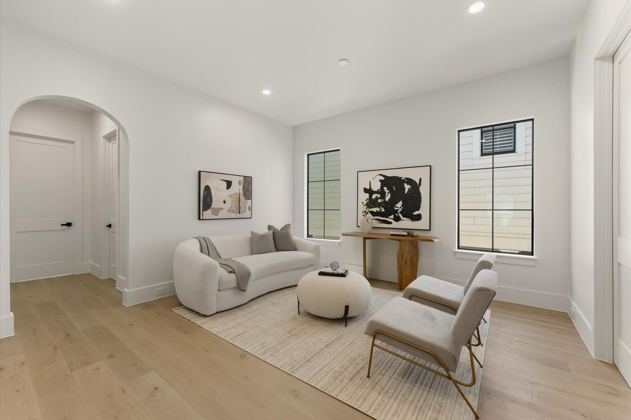 212 E 24th Street