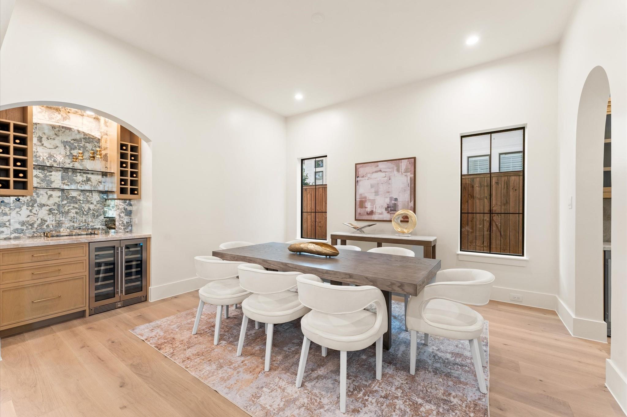 212 E 24th Street