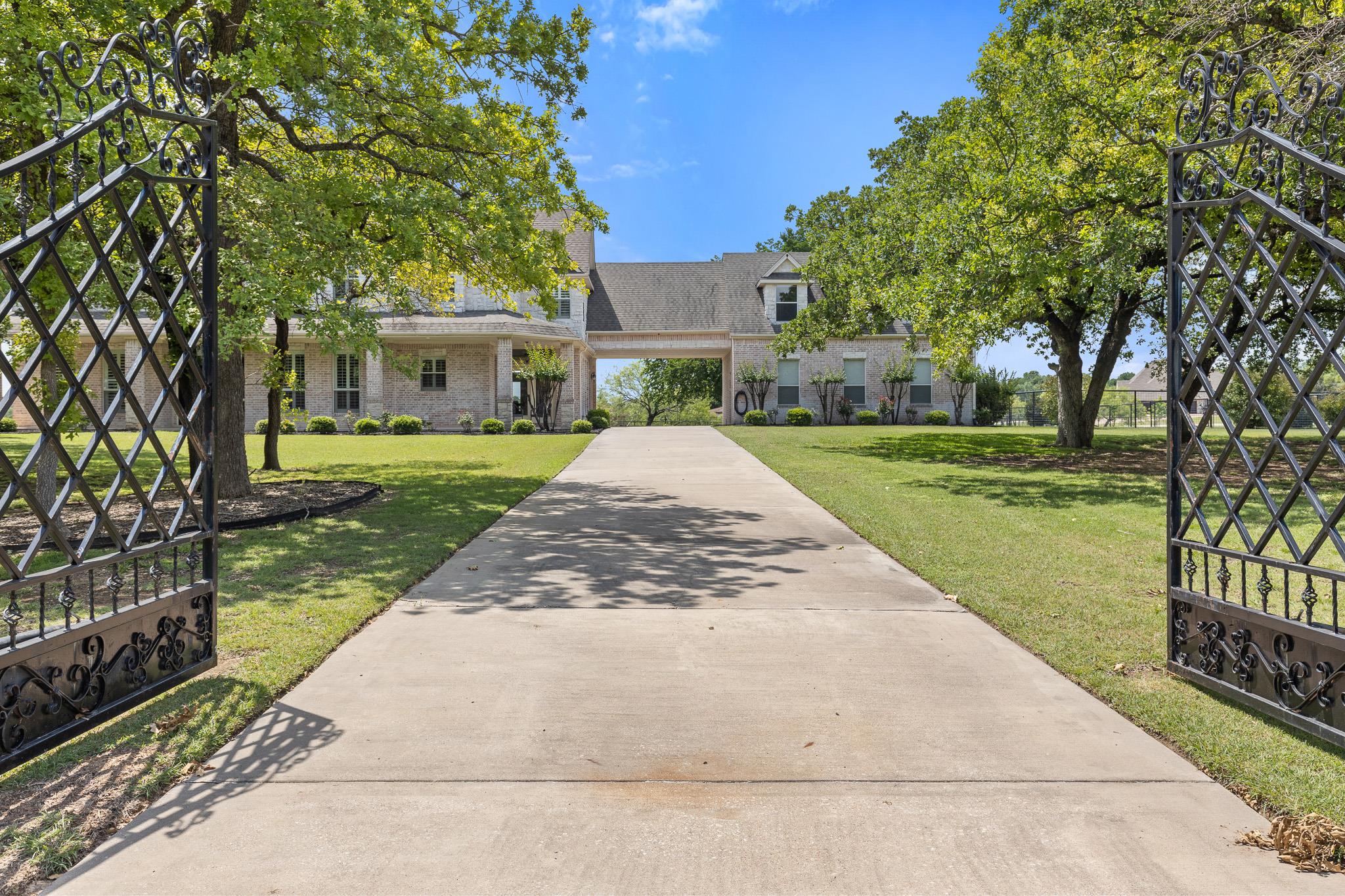 259 King Ranch CT