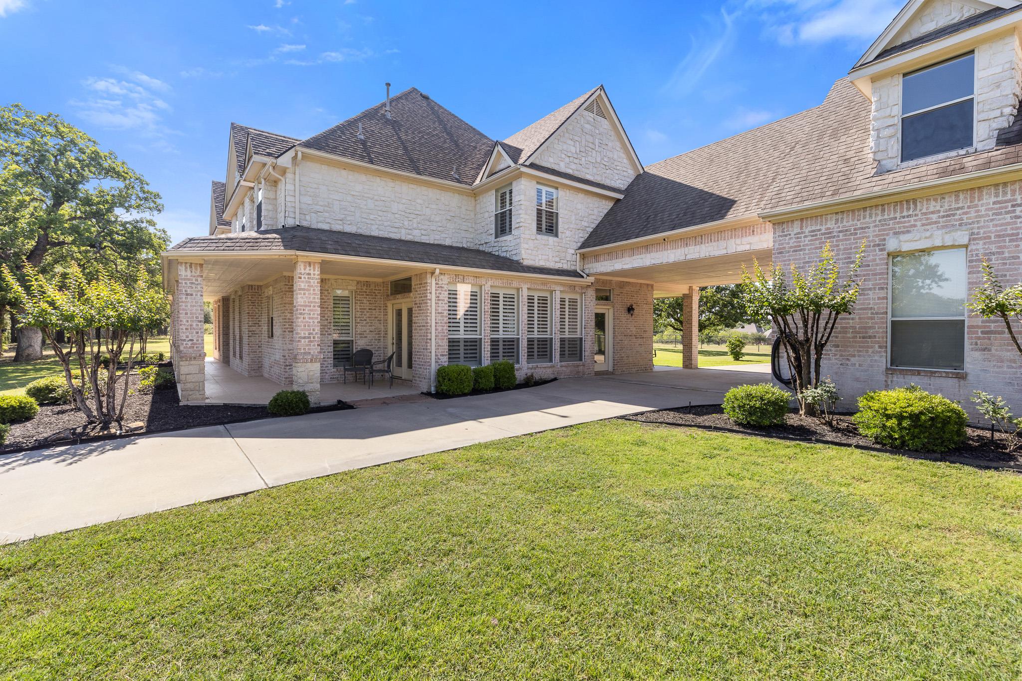 259 King Ranch CT