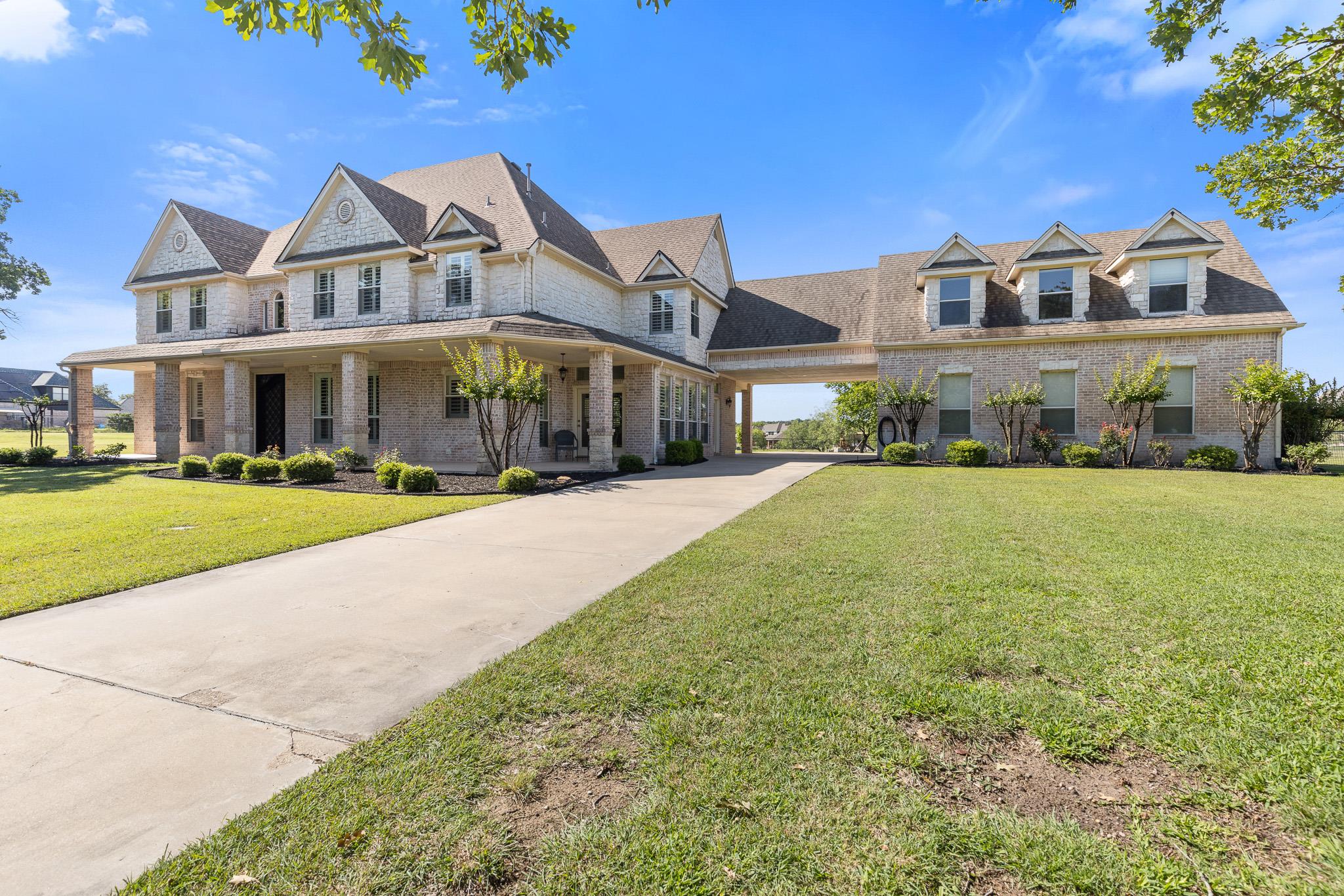259 King Ranch CT