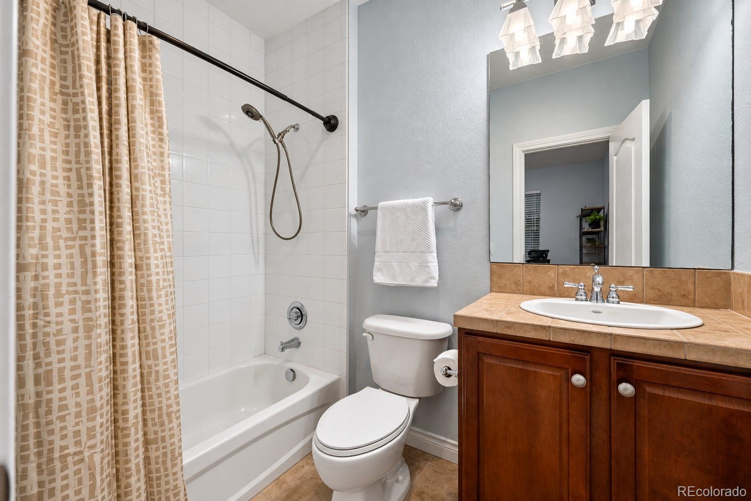 9135 E 29th Place
