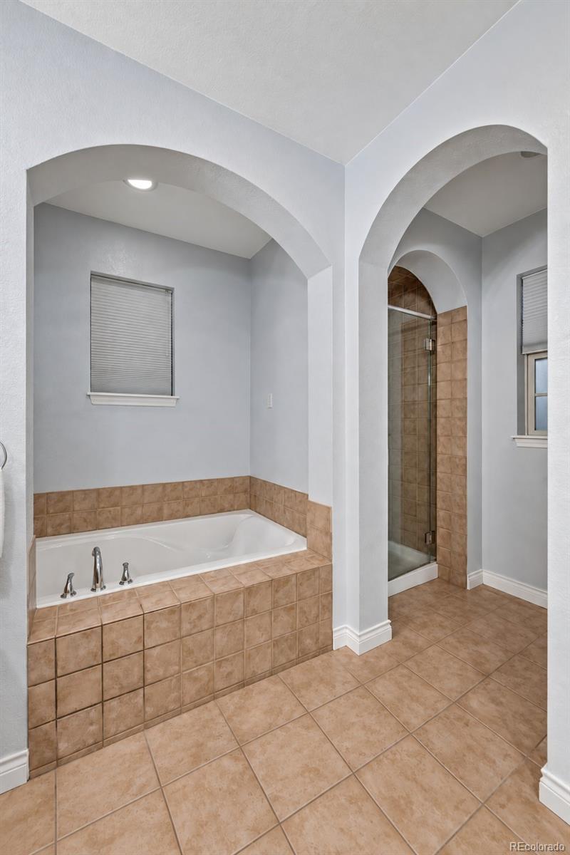 9135 E 29th Place