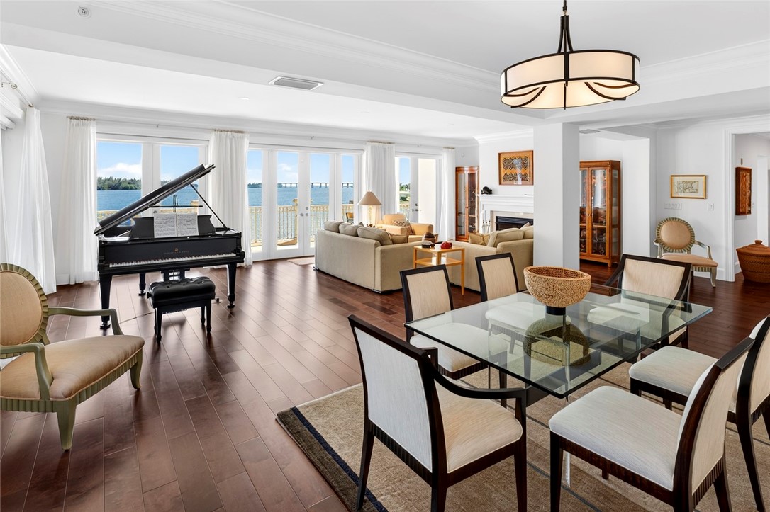 3 Royal Palm Point 2E