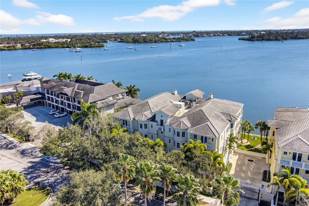 3 Royal Palm Point 2E