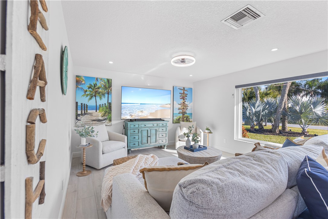 8 Seahorse Lane