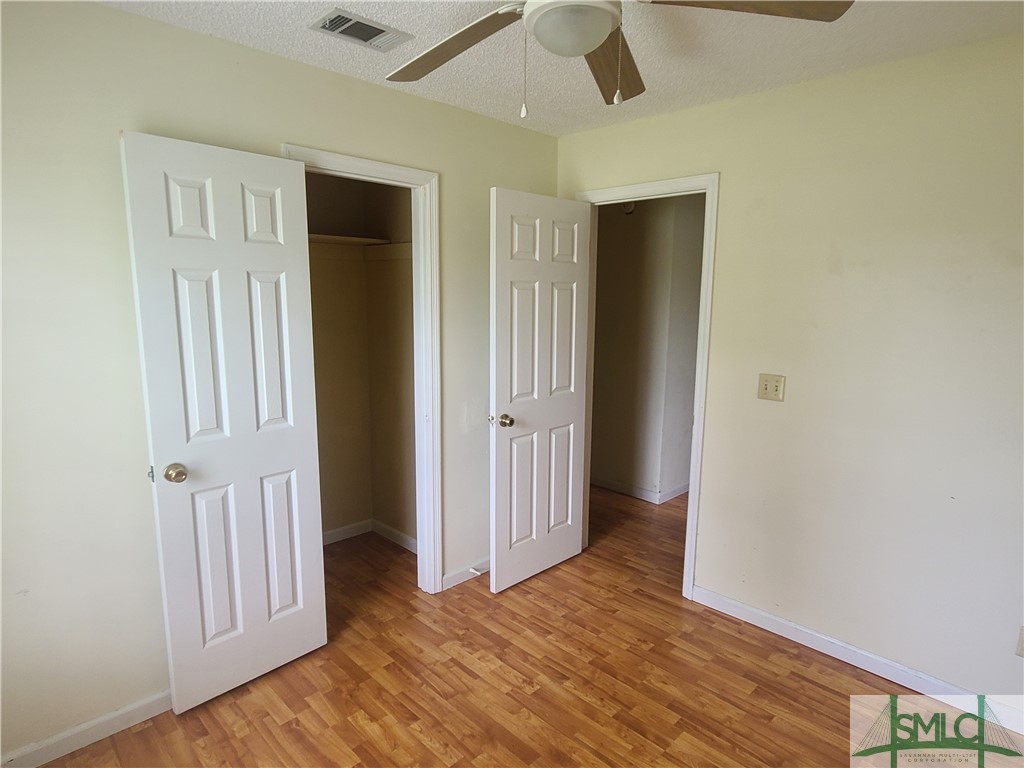 20 W Kenny Drive
