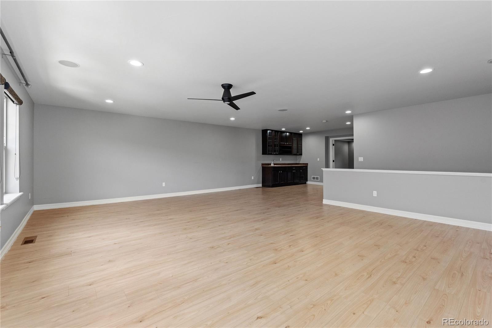 1815 Avery Way