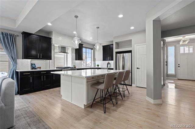 1815 Avery Way