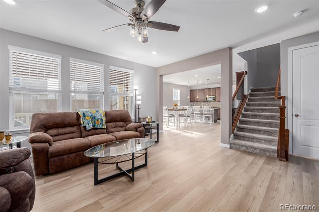 2804 E 162nd Drive