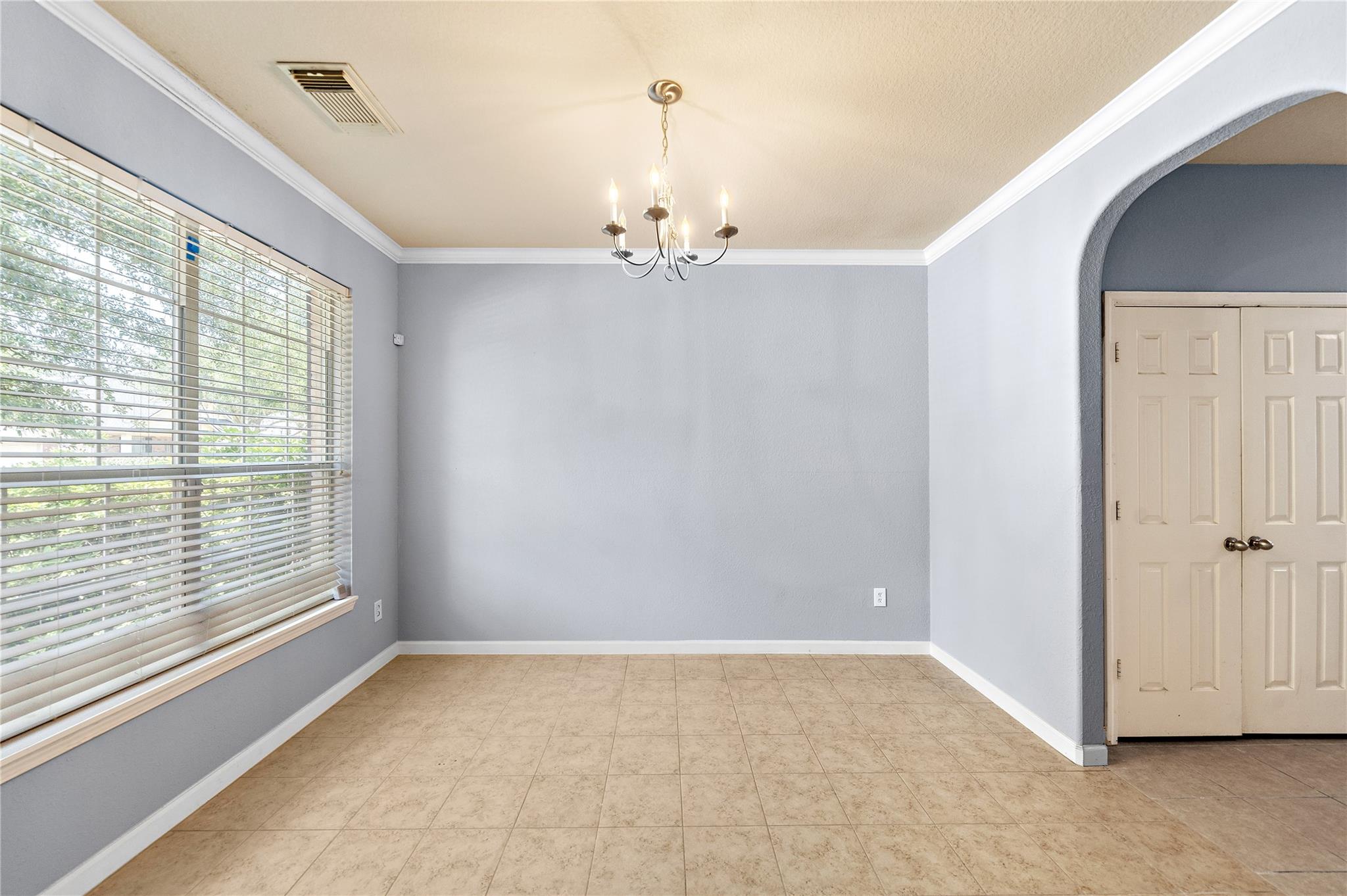10010 Deer Track Court