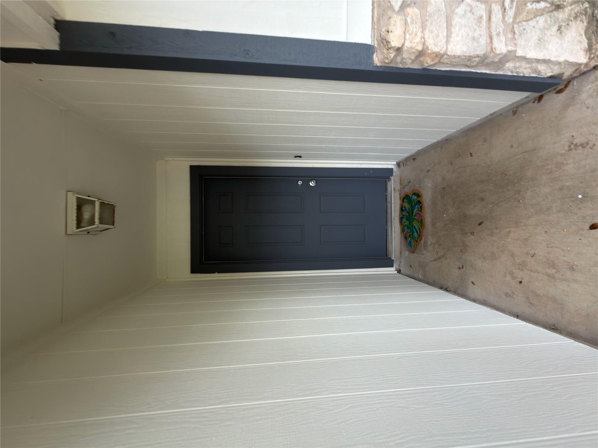 5601 Porsche LN
