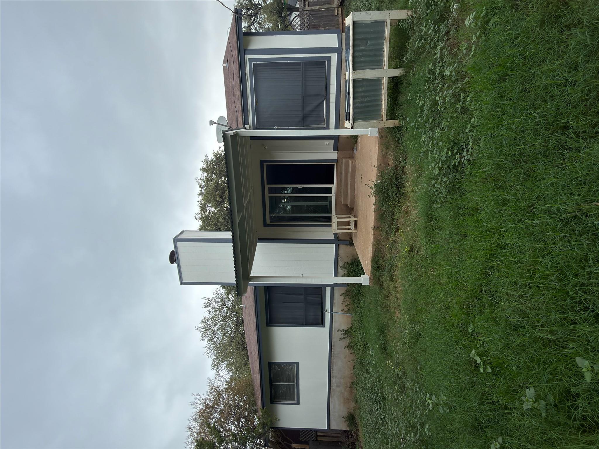 5601 Porsche LN