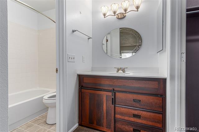 4341 S Andes Way Unit: 204