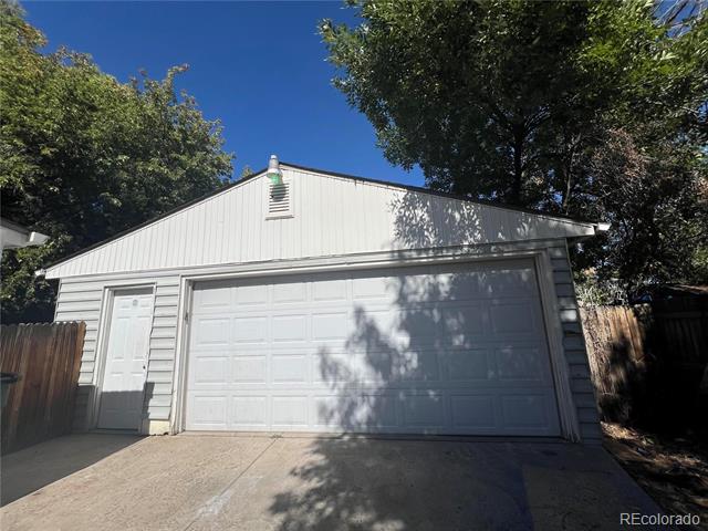 3345 W Evans Avenue