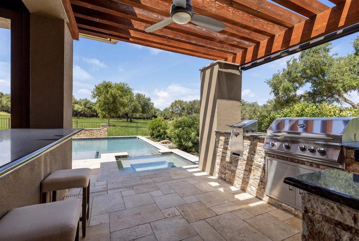 216 Cimarron Hills TRL E