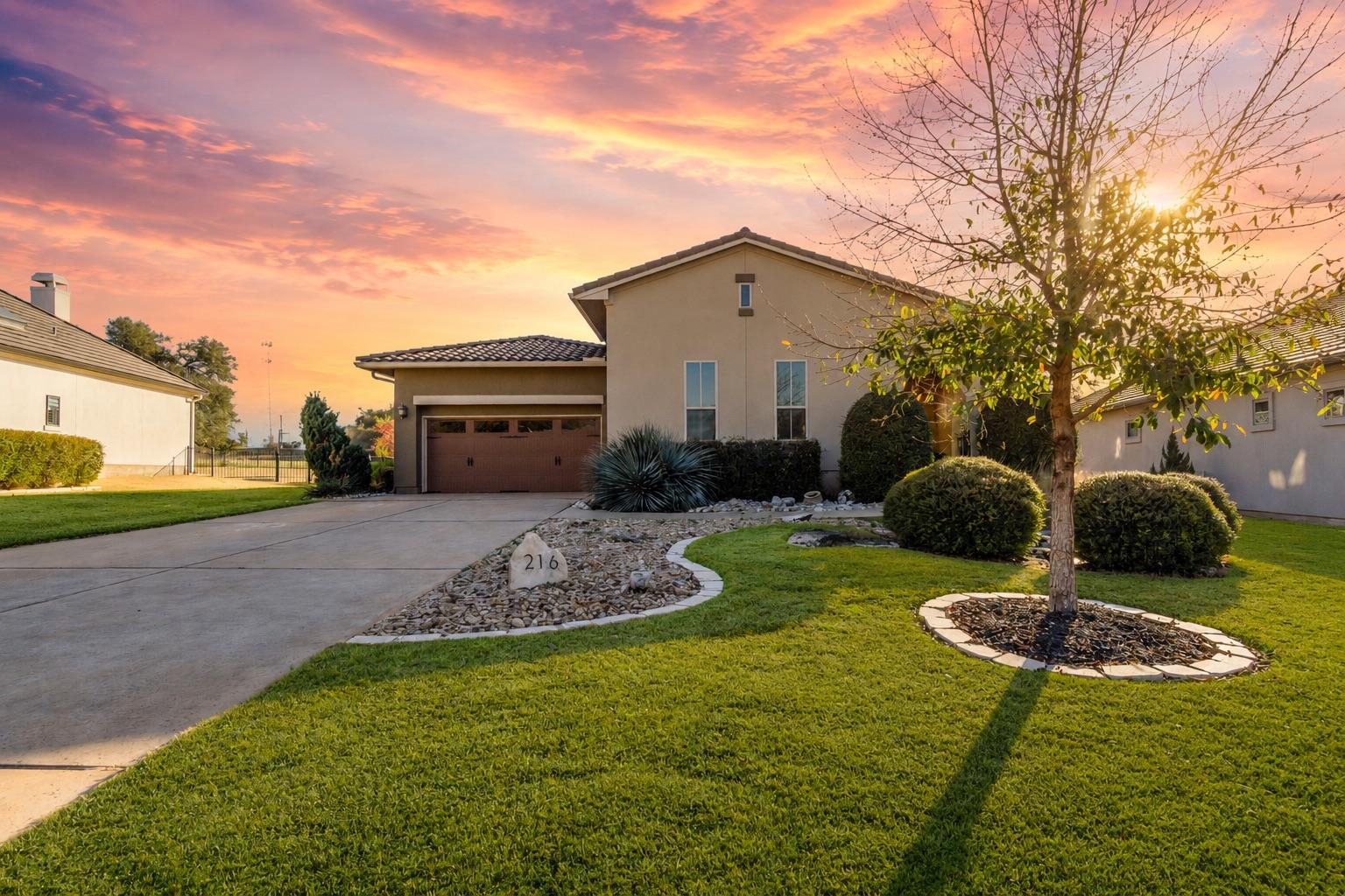 216 Cimarron Hills TRL E