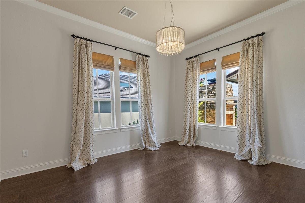 216 Cimarron Hills TRL E
