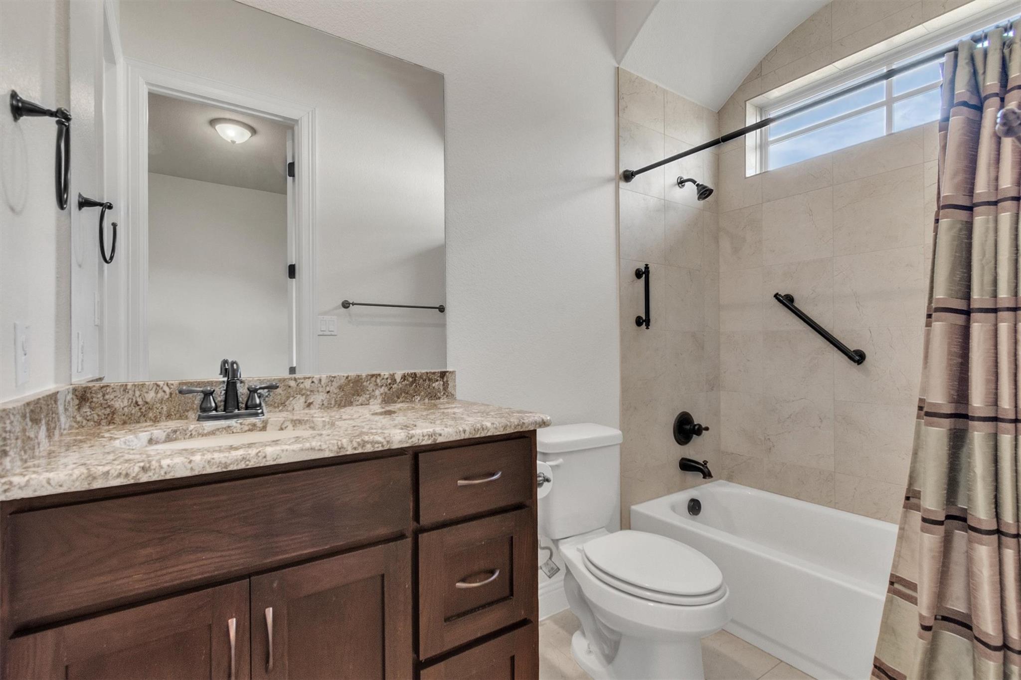 216 Cimarron Hills TRL E