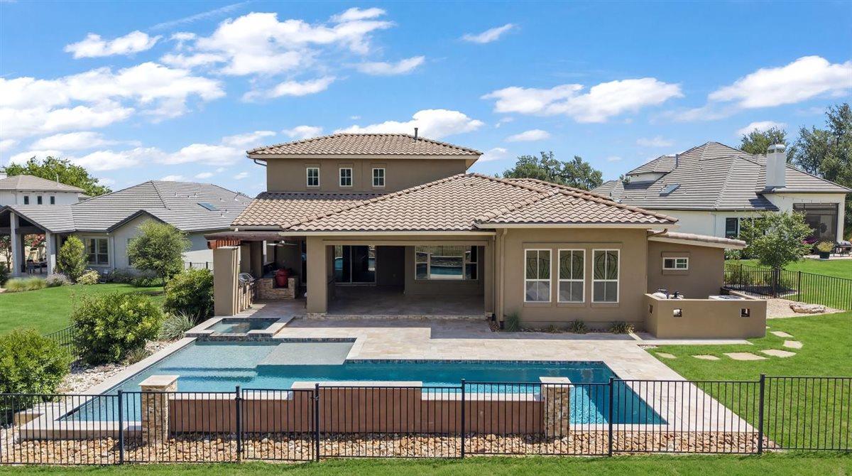 216 Cimarron Hills TRL E
