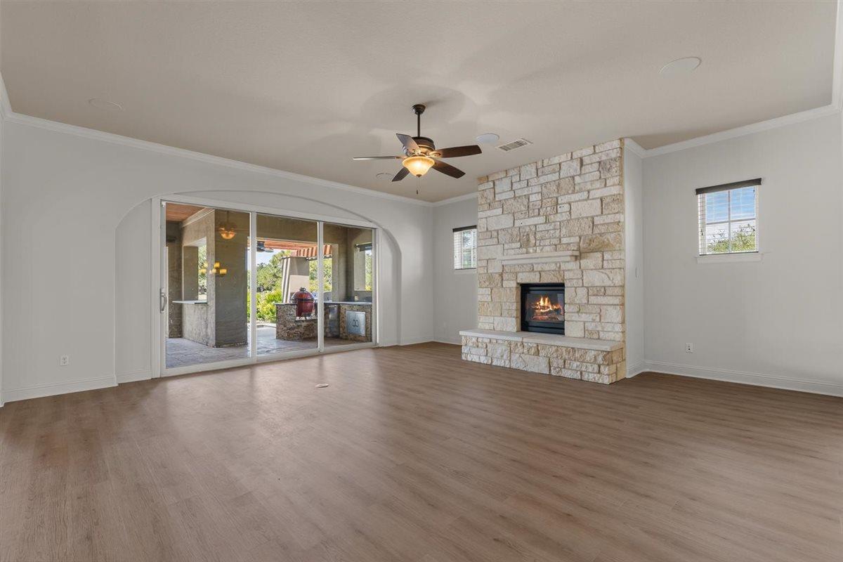 216 Cimarron Hills TRL E