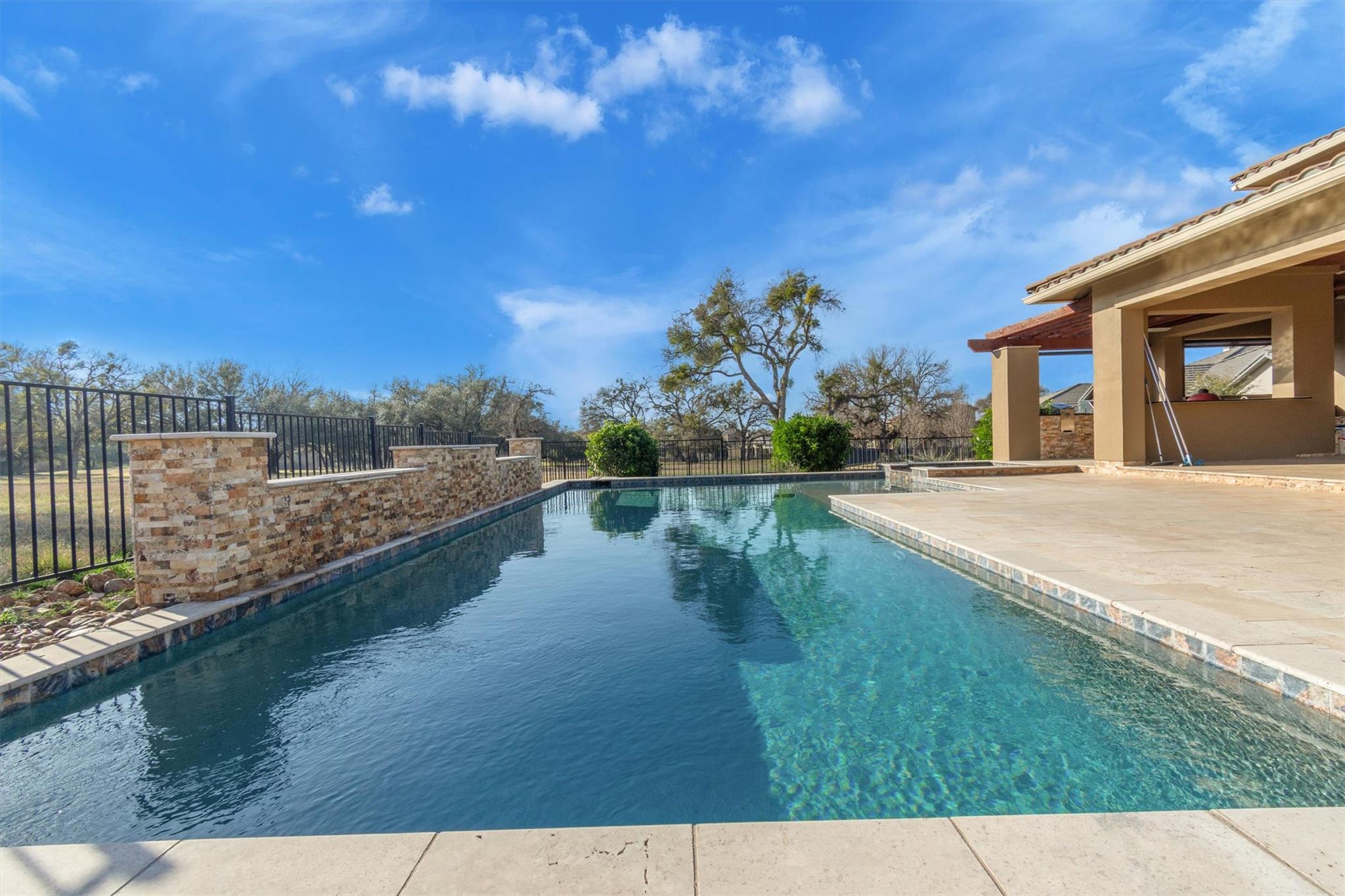 216 Cimarron Hills TRL E
