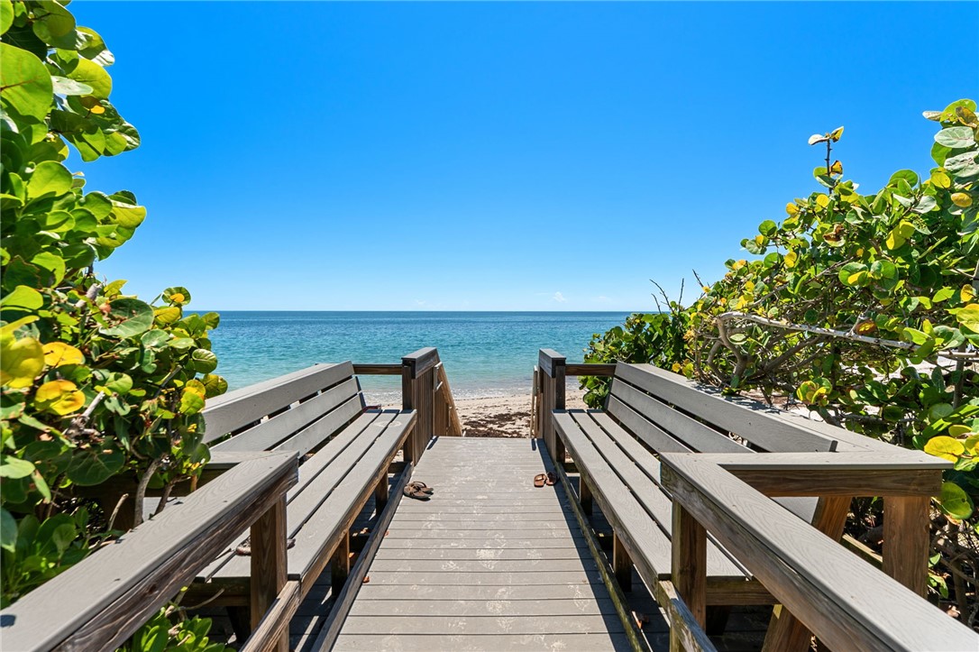 1810 Sand Dollar Way