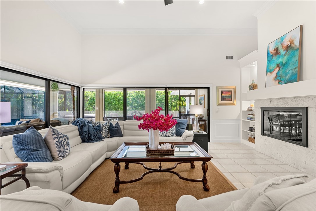 1810 Sand Dollar Way