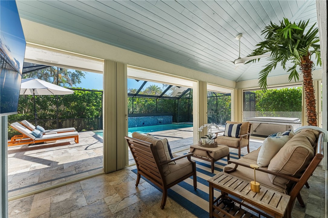 1810 Sand Dollar Way