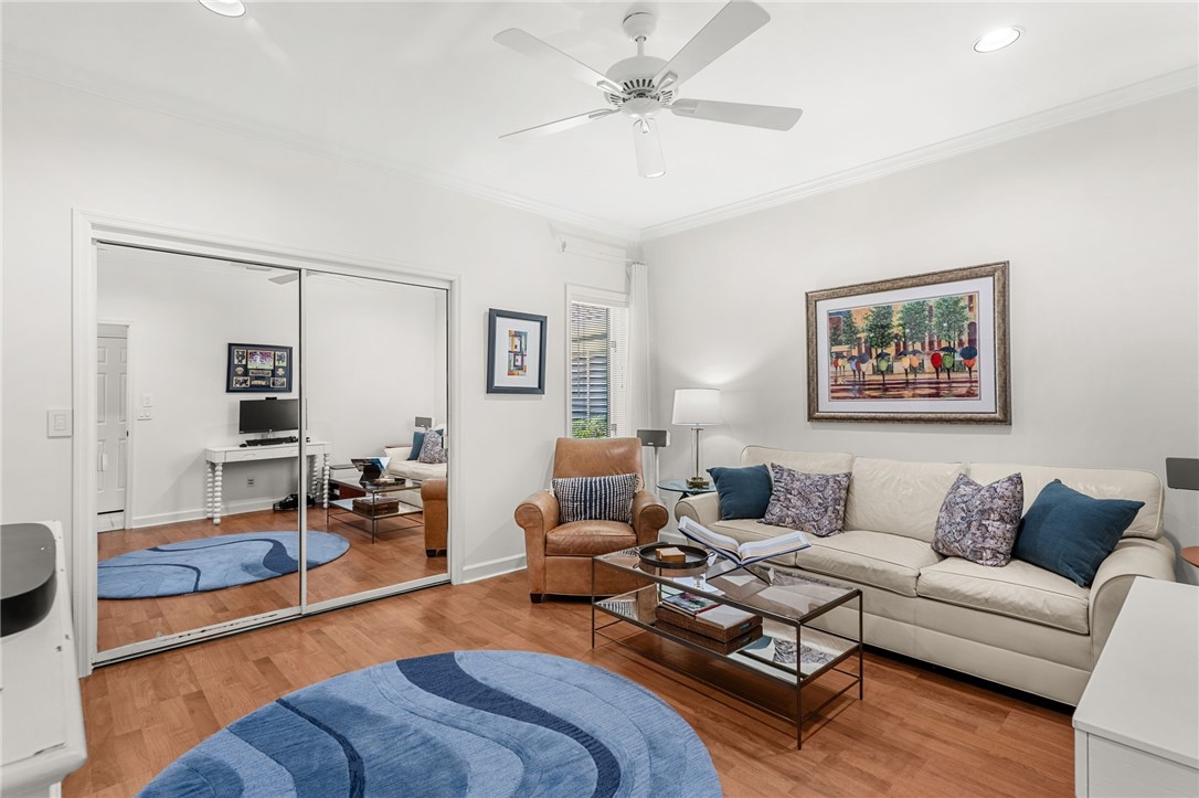 1810 Sand Dollar Way