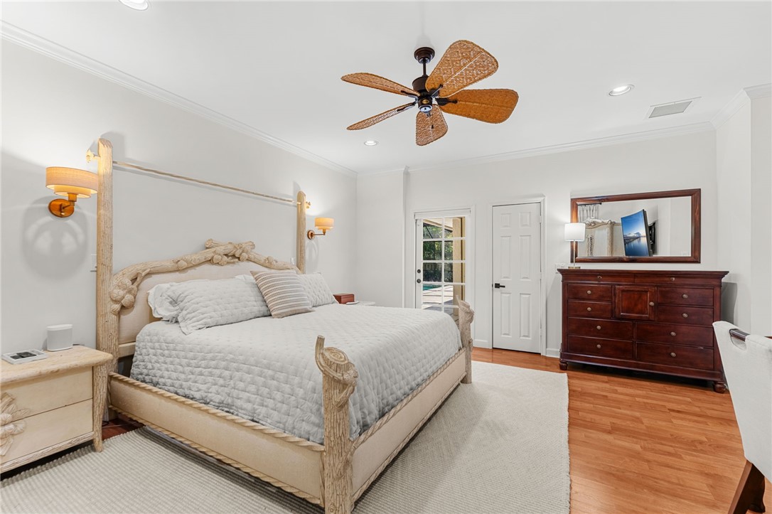 1810 Sand Dollar Way