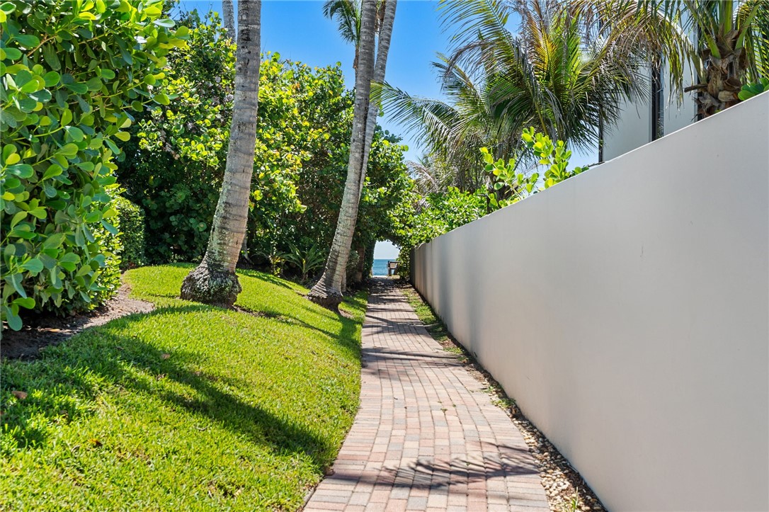 1810 Sand Dollar Way