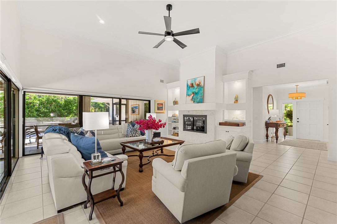 1810 Sand Dollar Way
